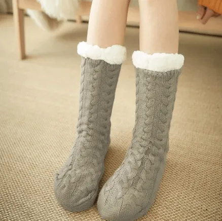 ALL SASS SLIPPER SOCKS