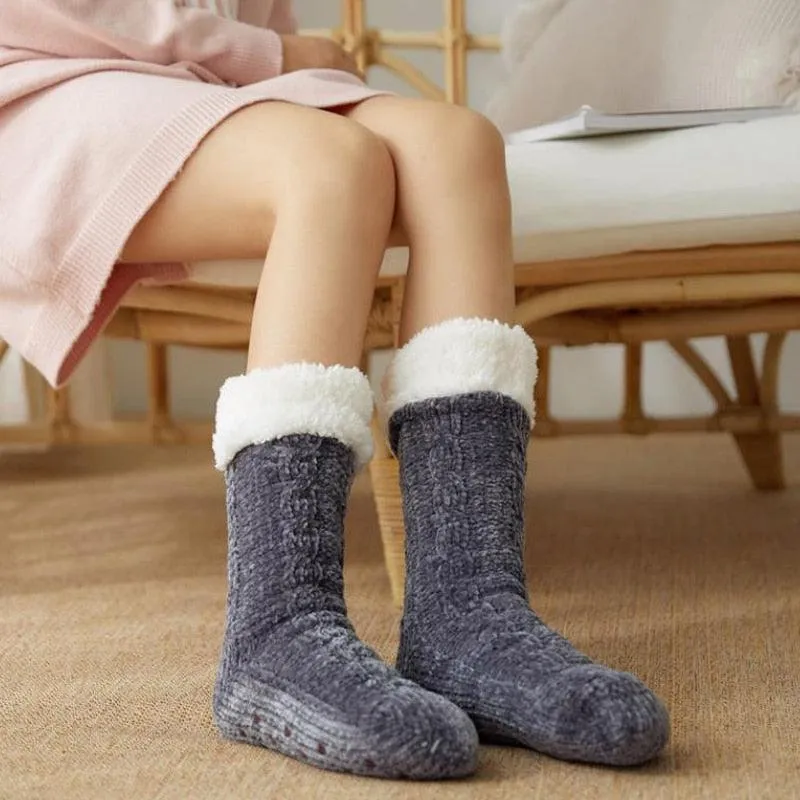 ALL SASS SLIPPER SOCKS