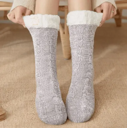 ALL SASS SLIPPER SOCKS