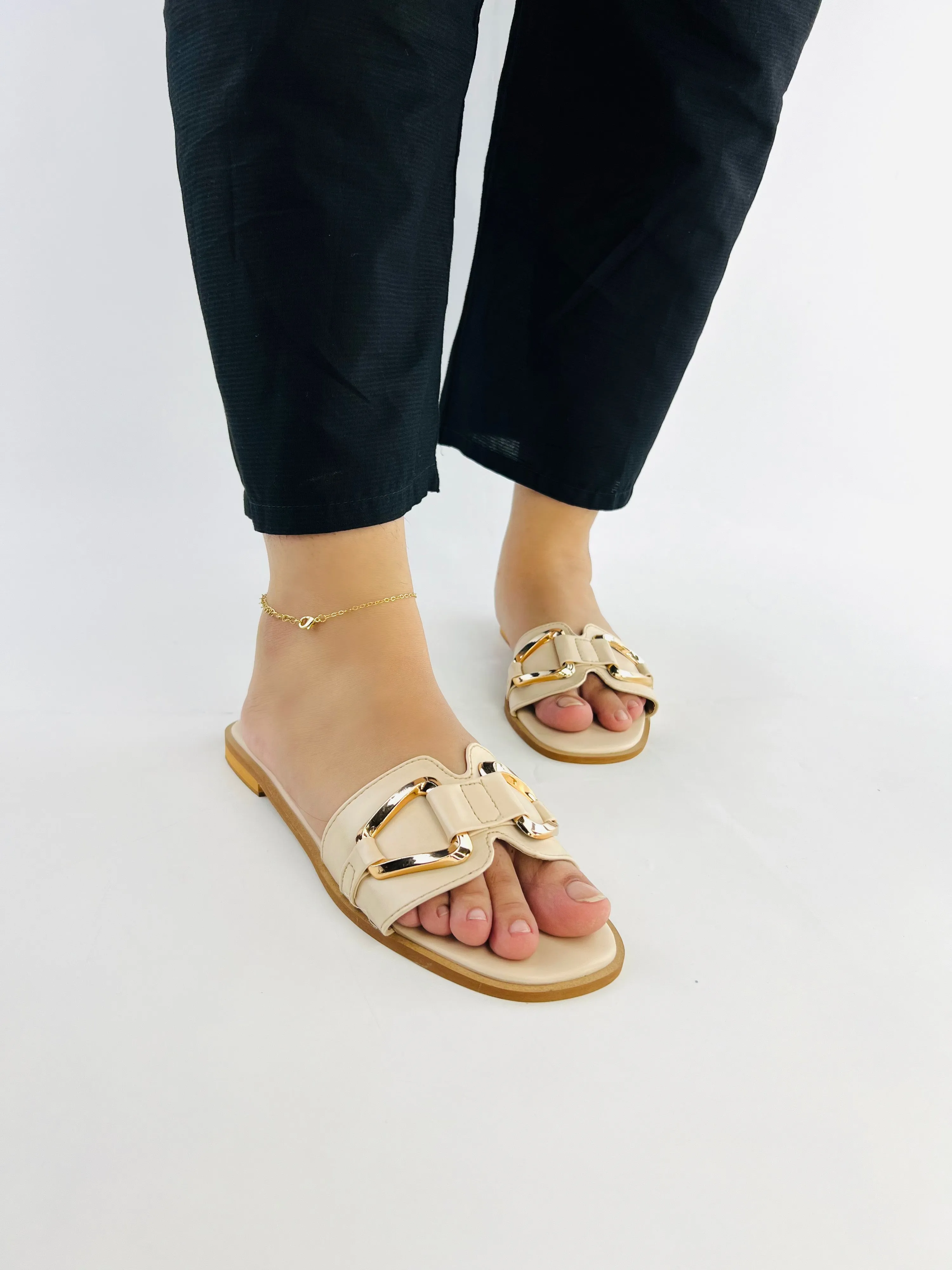 Spunkz Beige Casual Slippers for Women