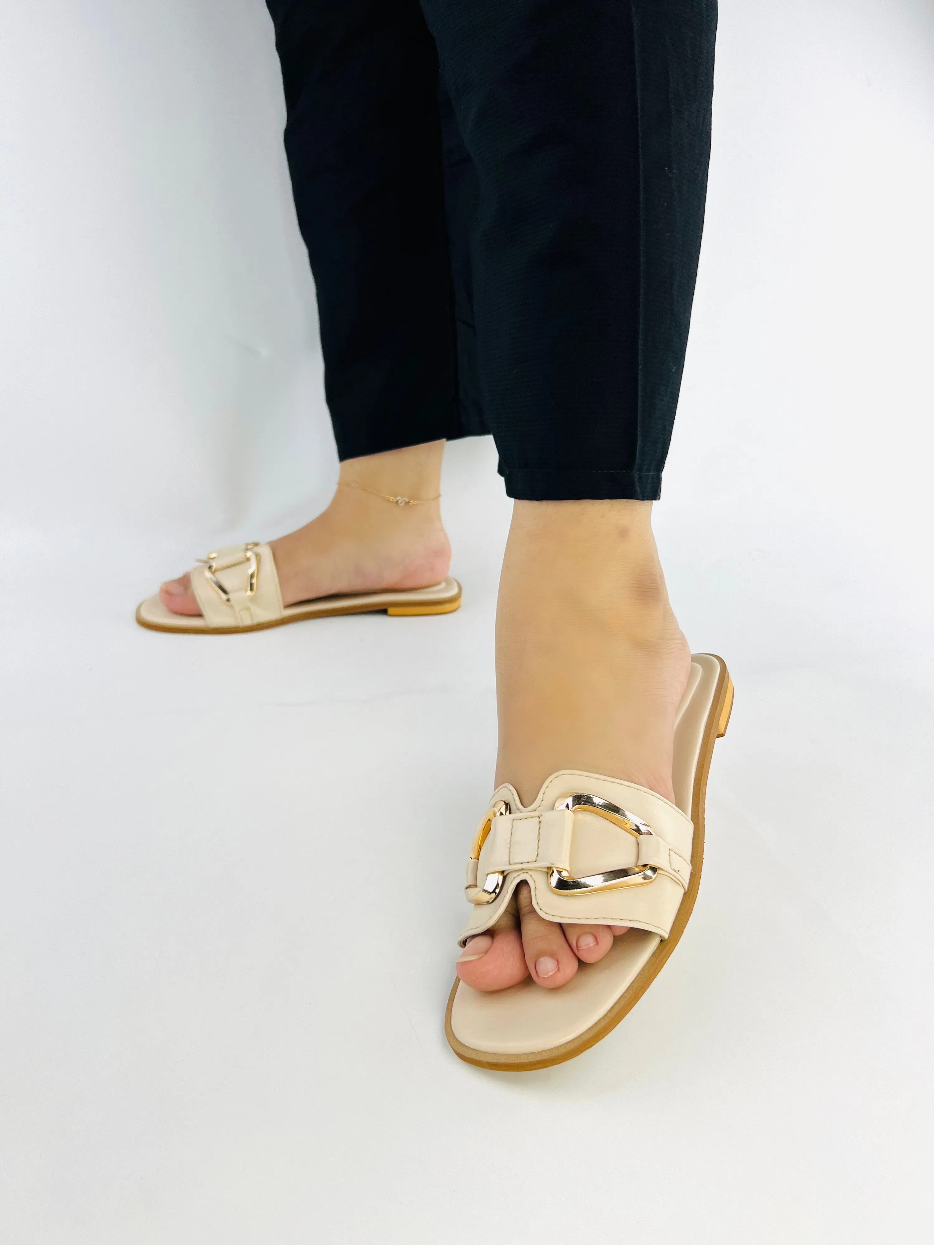 Spunkz Beige Casual Slippers for Women