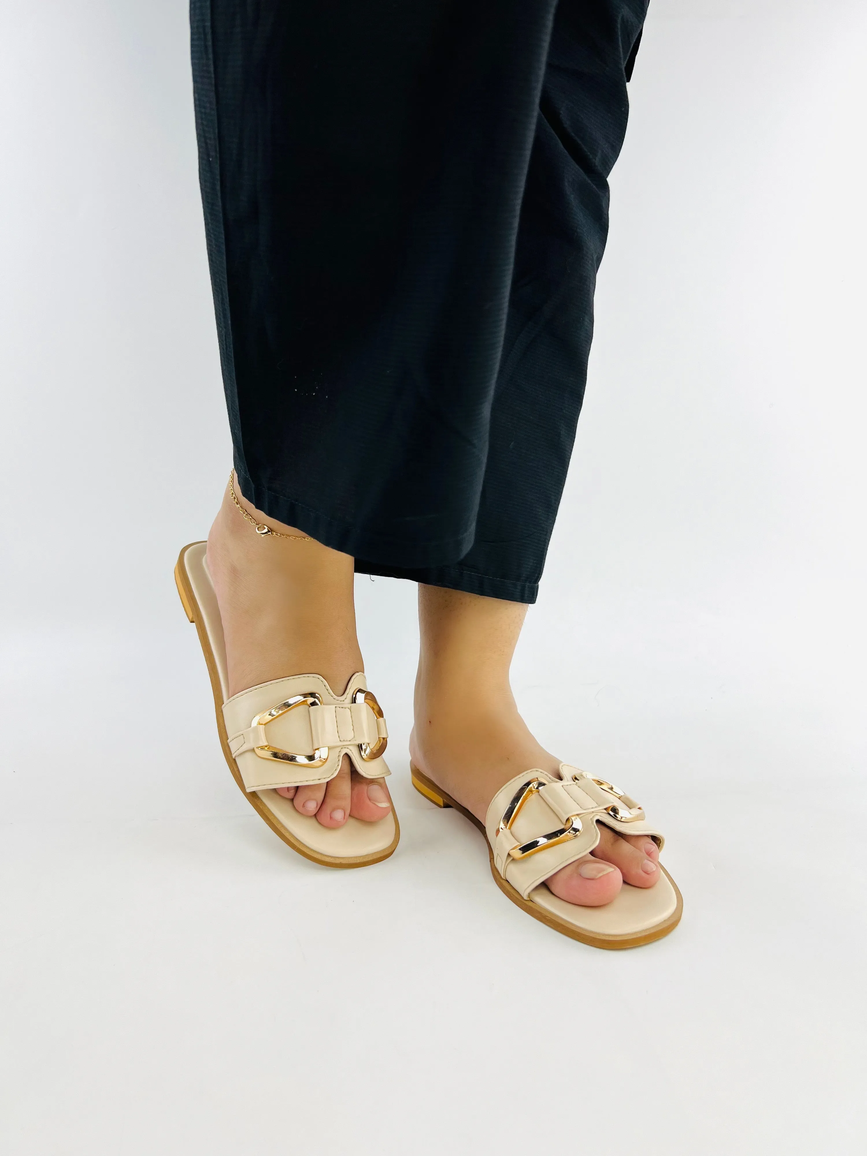 Spunkz Beige Casual Slippers for Women