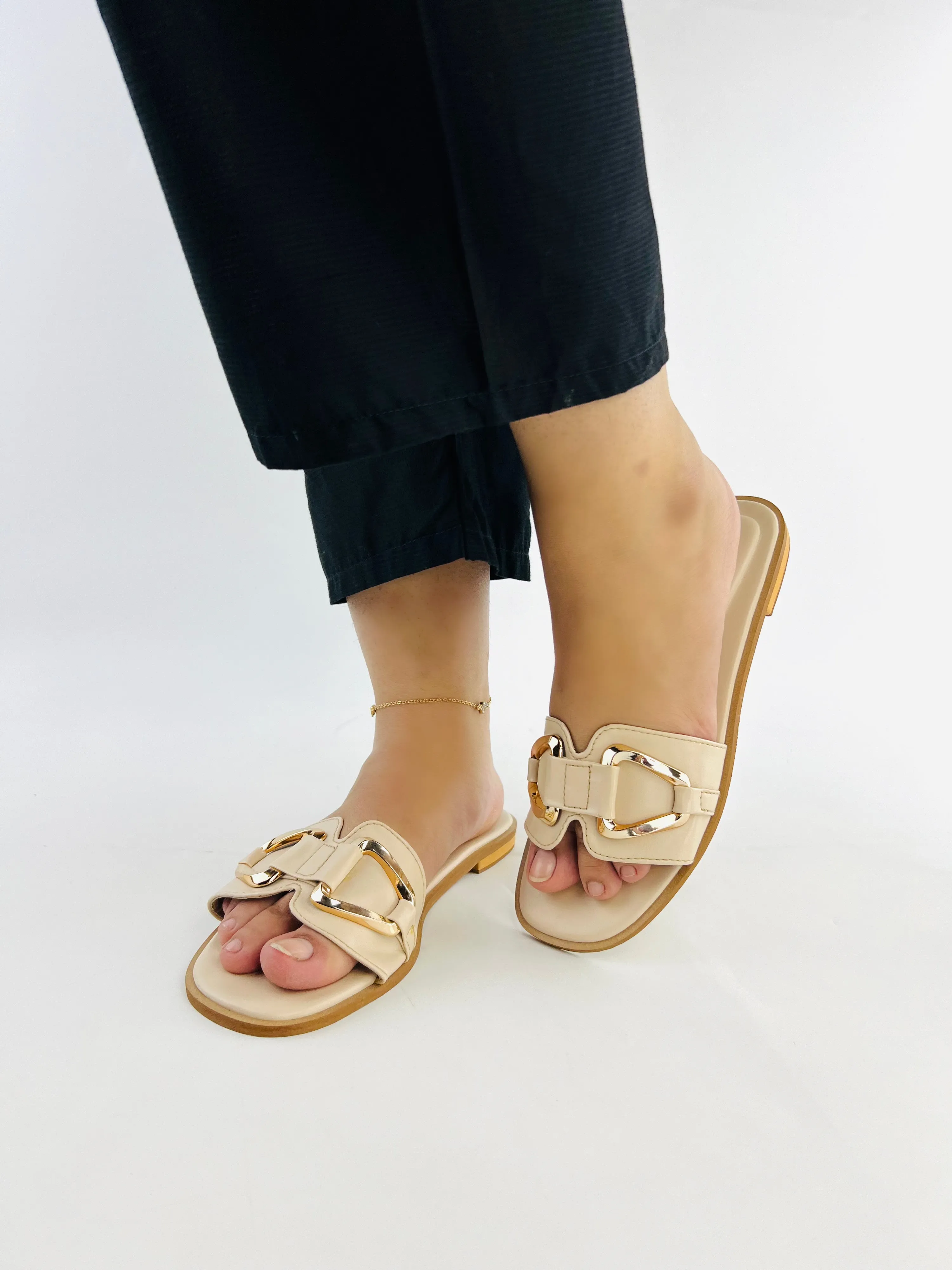 Spunkz Beige Casual Slippers for Women