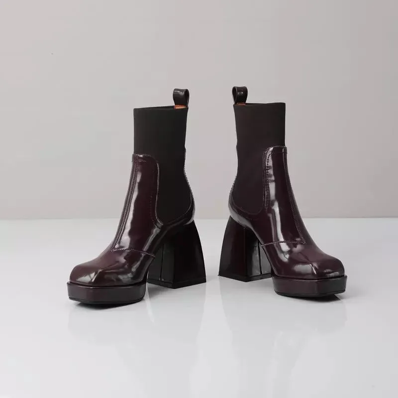 Toby Chunky Heel Chelsea Boots