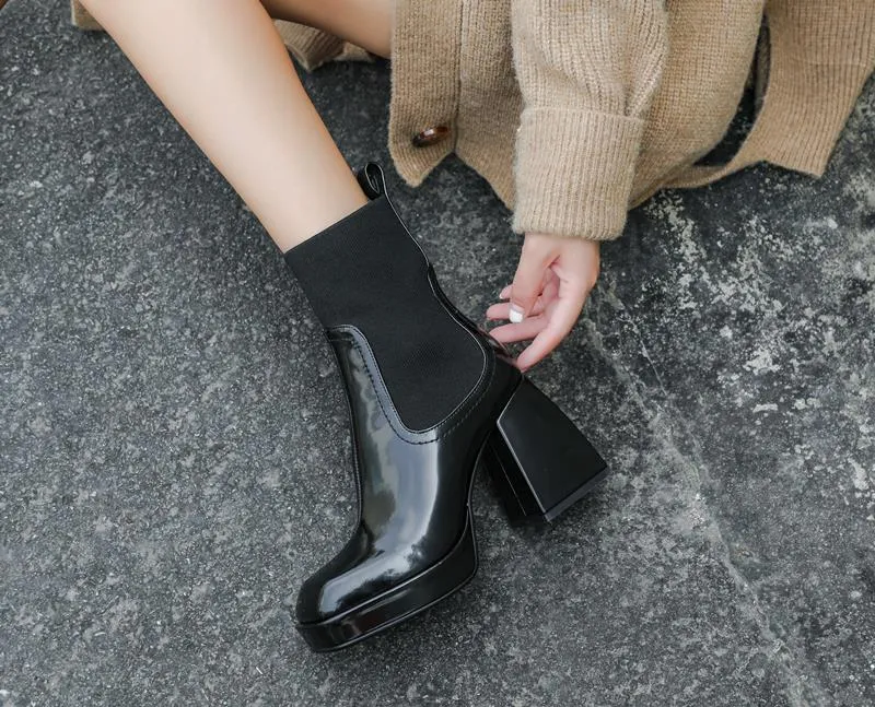 Toby Chunky Heel Chelsea Boots