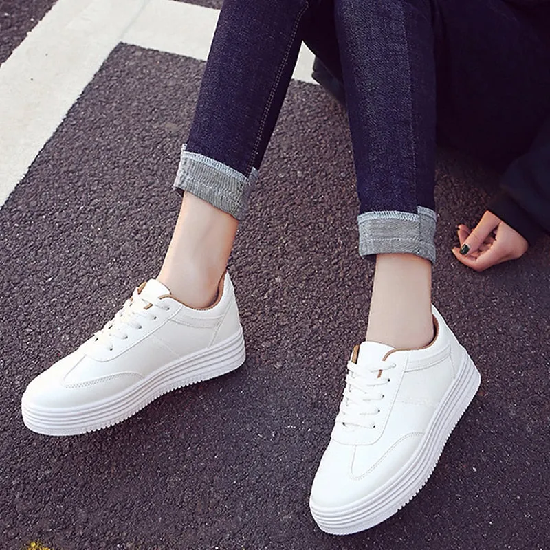 Women's White Flat Sneakers Outdoor Soft Lace Up Jogging Shoes for Student Split Leather Comfortable Women Chunky Sneaker